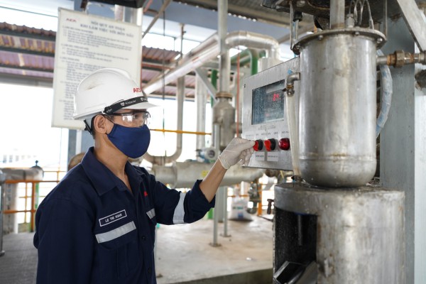 Công nhân vận hành Công nhân vận hành